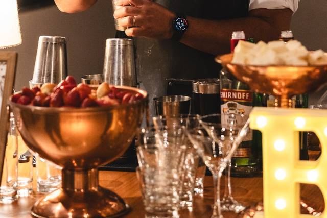 Wb bartenders