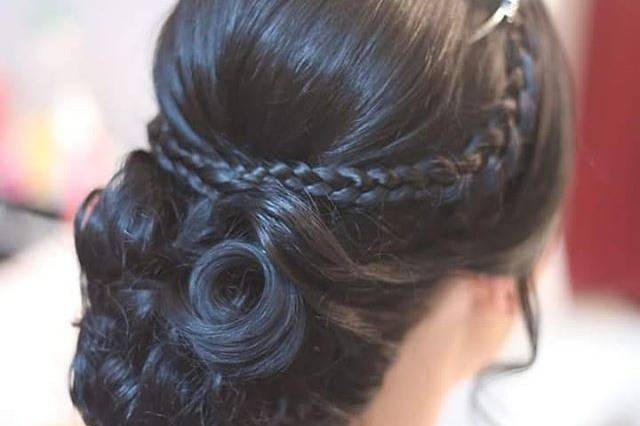 Penteado com trancas