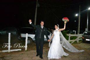 Noivos Carlos e Emilia