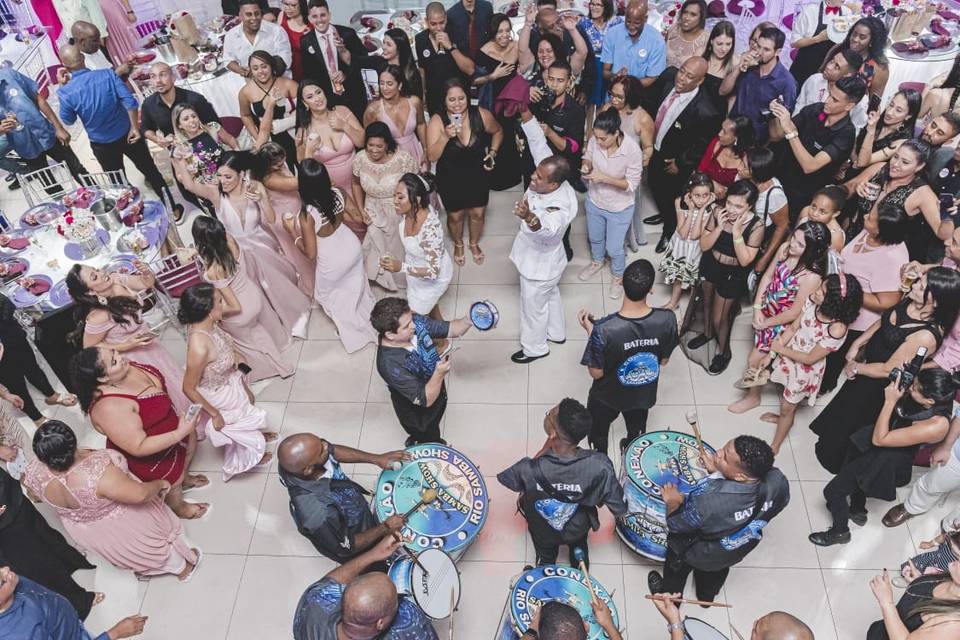 Show de samba em casamento