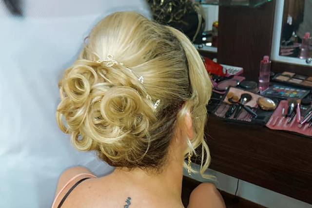 Gabrielle Rosa Make Up