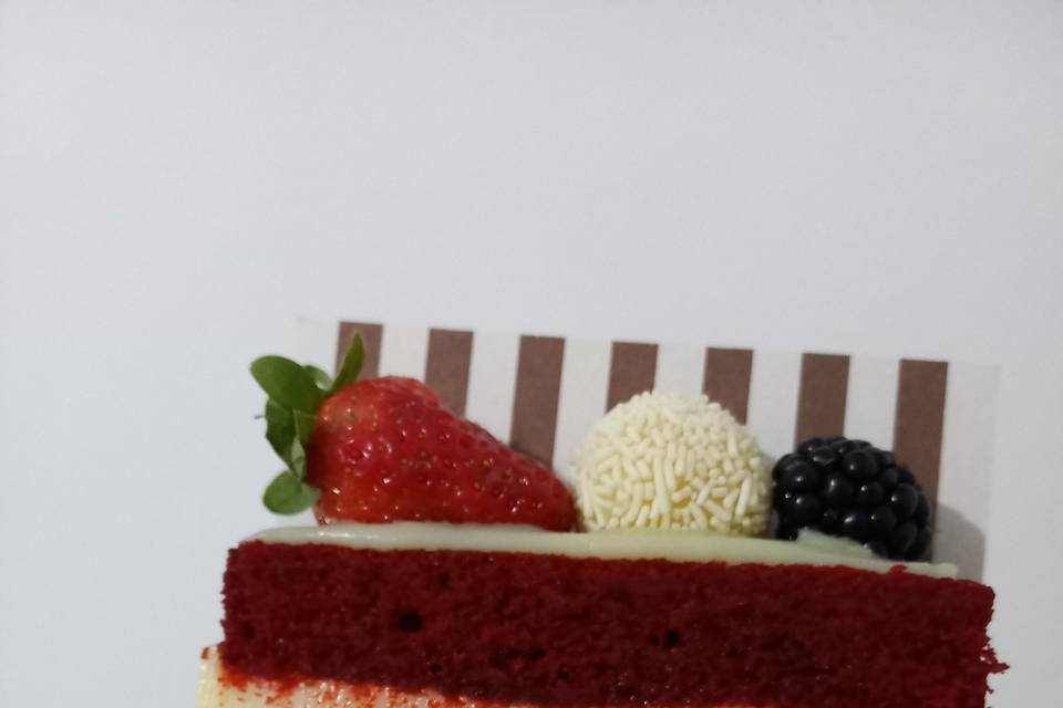 Slice cake red velvet