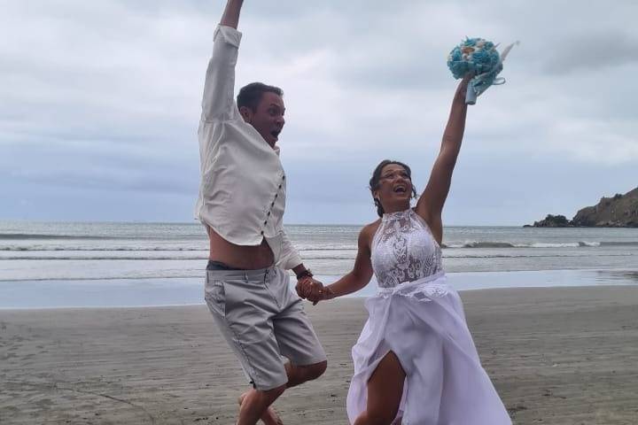 Casar na praia é tudo de bom!