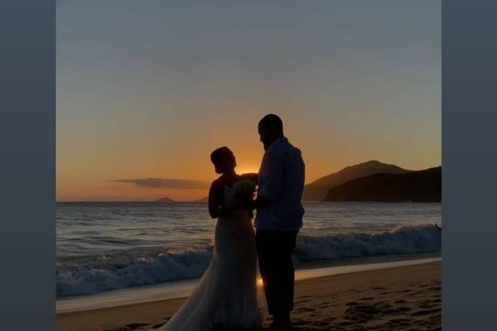Casar na praia é tudo de bom!