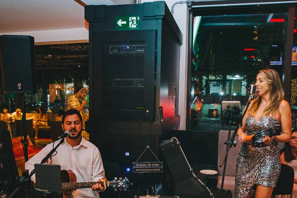 Reveillon Hotel Radisson Red