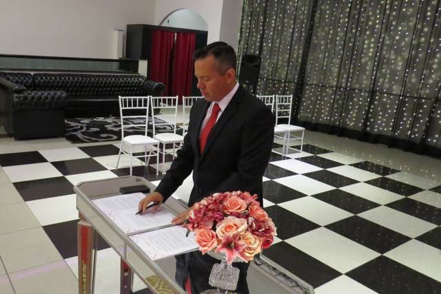 Denis Góes - Celebrante Social