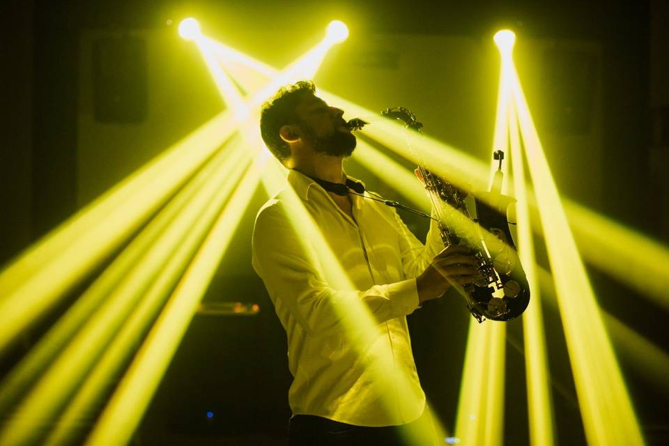 Frank Bueno Sax