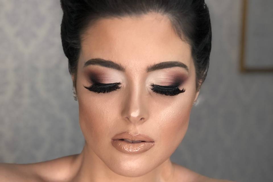 Talita Almeida Makeup