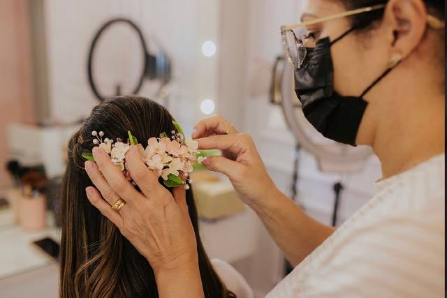 Penteado Semi Preso e Trança