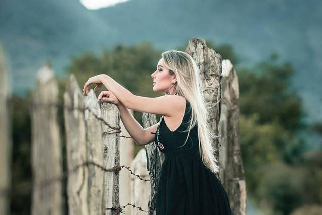 Feminino