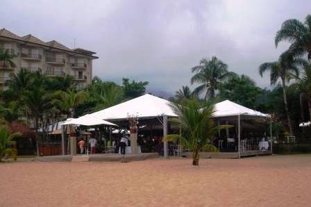 Tenda - casamento na praia