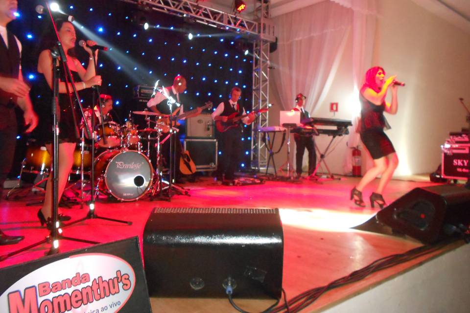 Banda Momenthu's
