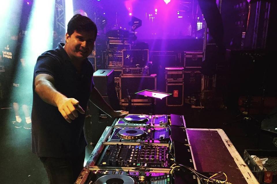 Dj Nando Quintella