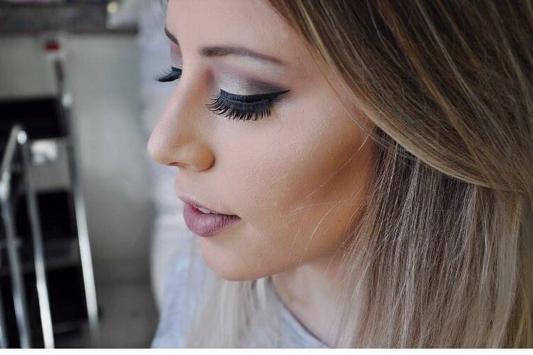 Ci Maquiando - Professional Make Up - Consulte disponibilidade e preços