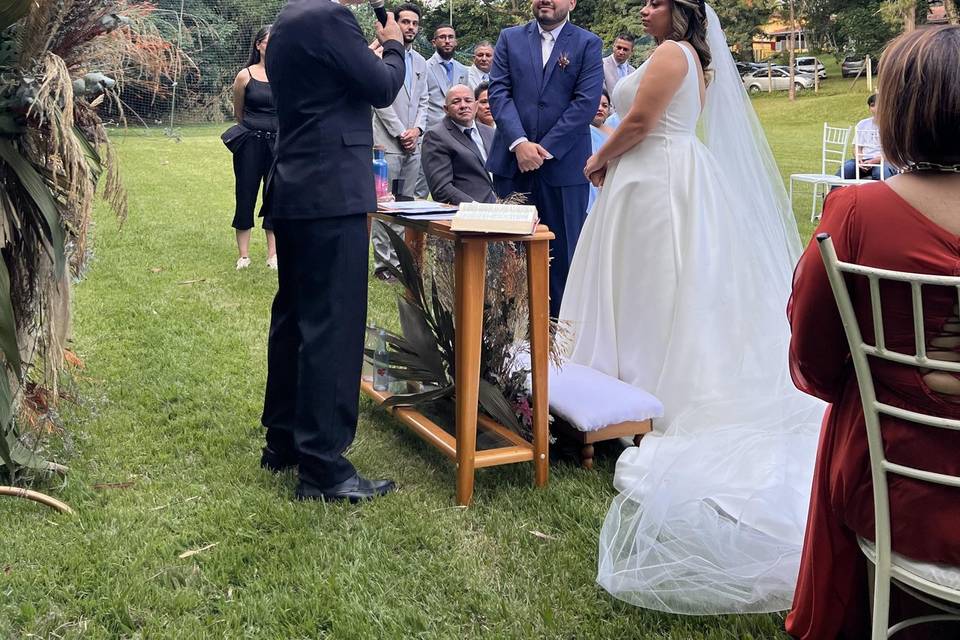 Lindo cenário, amor radiante!