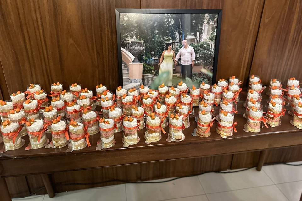 Conferência mesa de doces