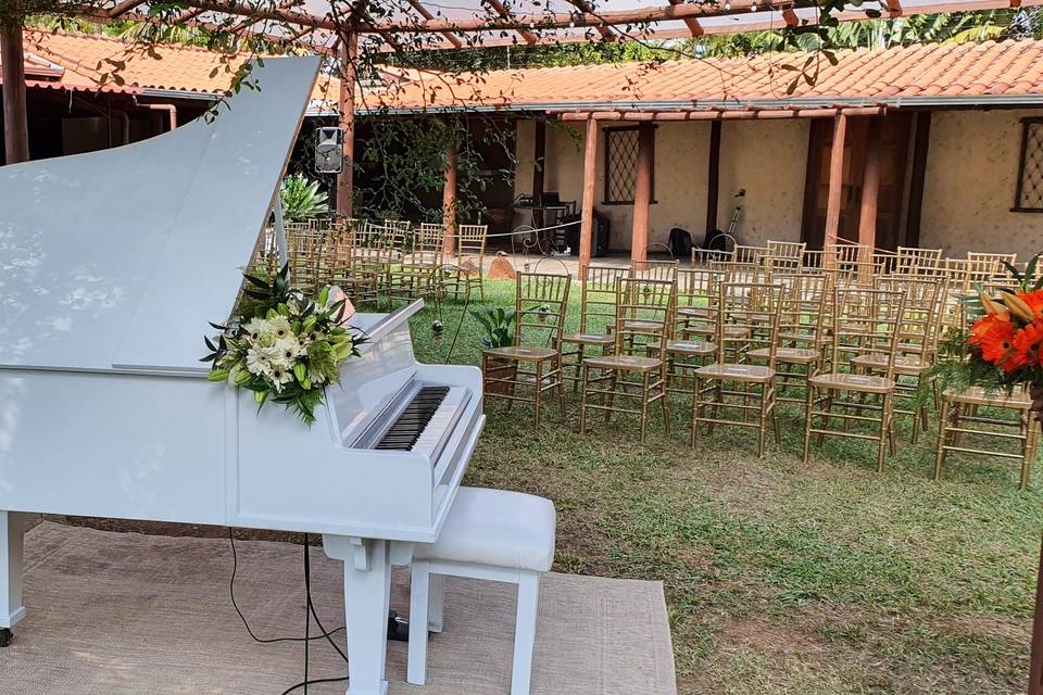 Piano ar livre