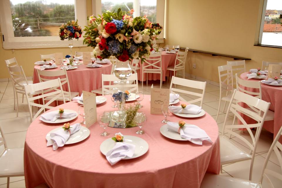 Decoração mesa convidados