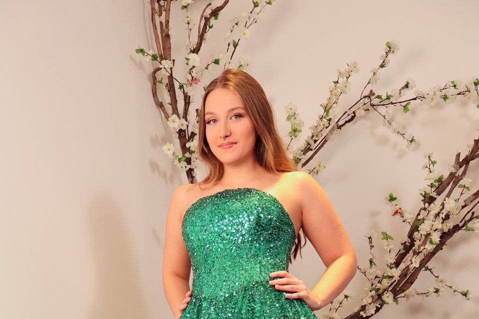 Debutante