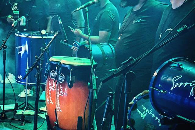 Show pericles