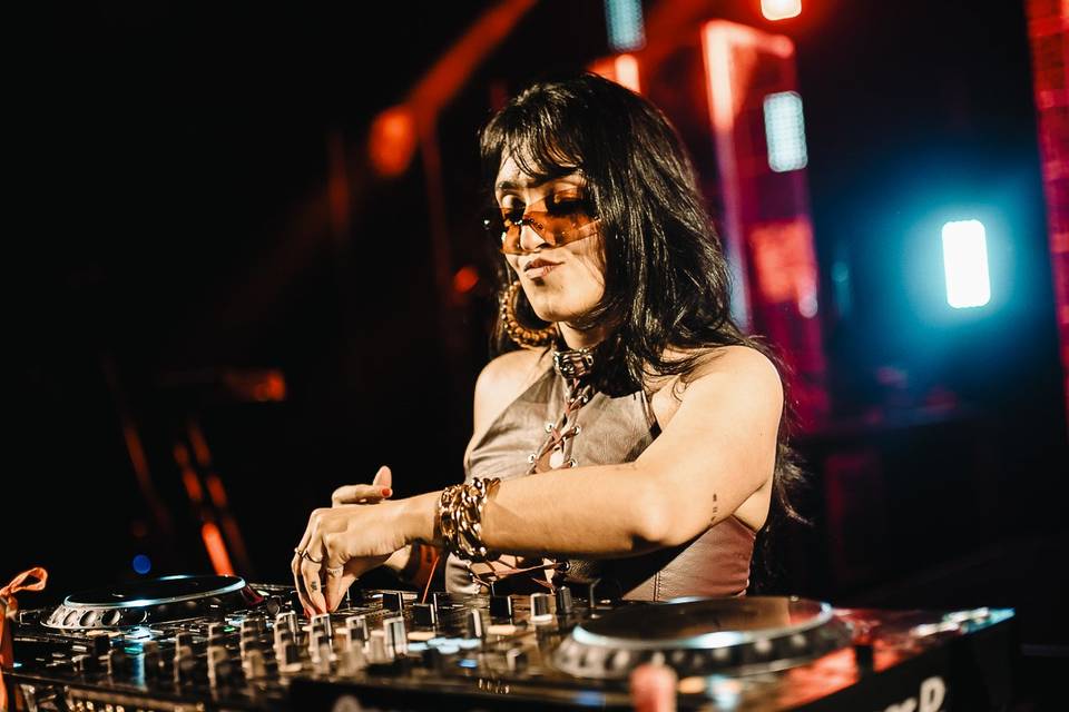Dj Baila Lua