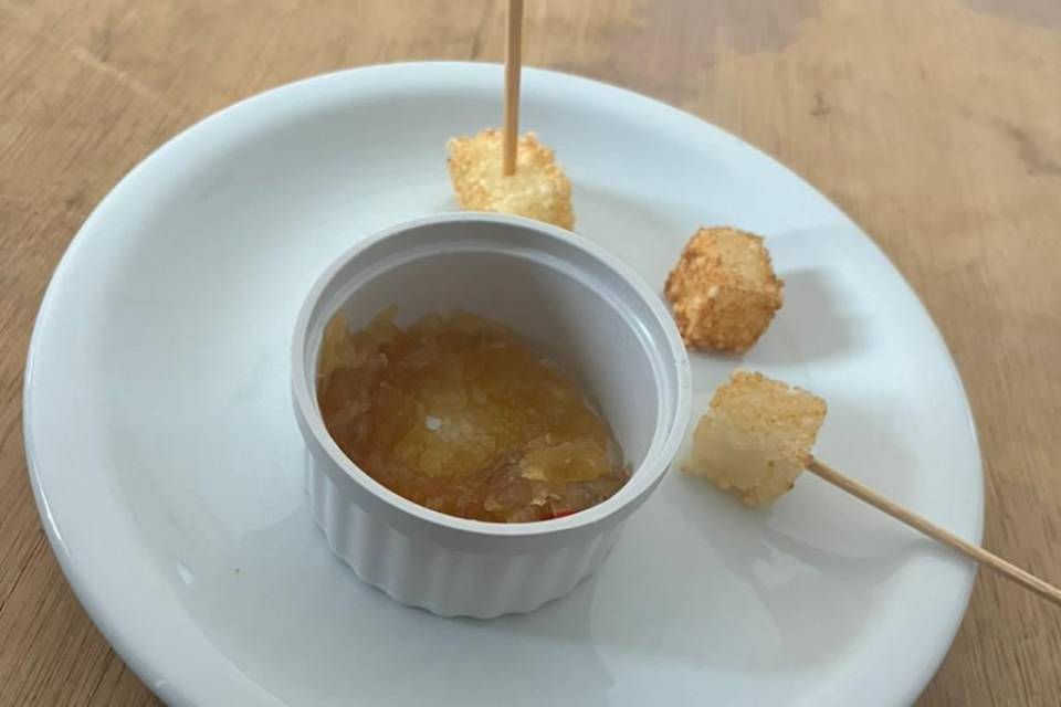 Dadinho de tapioca