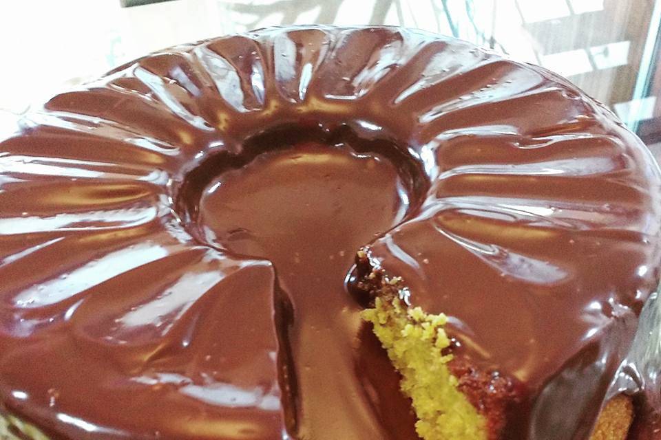 Bolo de Cenoura com Ganache