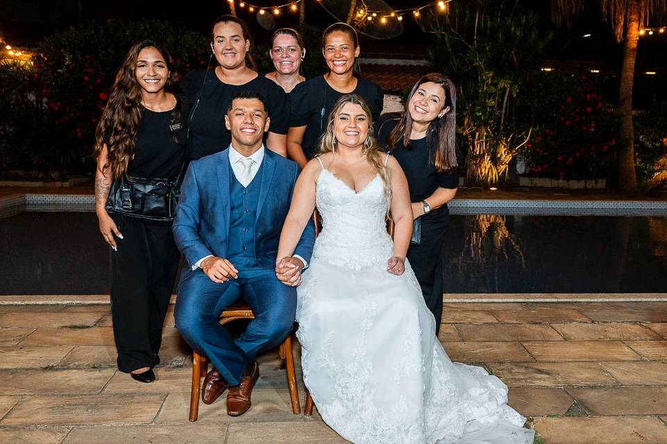 A tropa com o casal querido