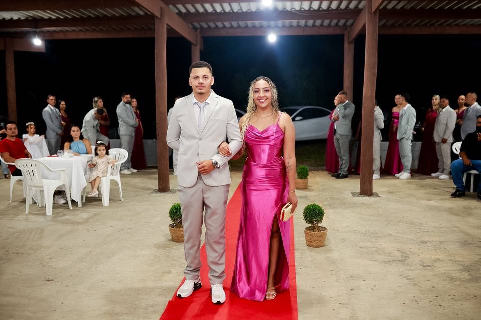 Combo vestido e terno