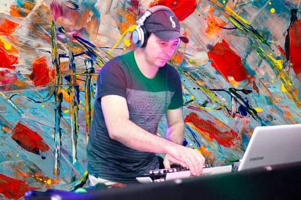 DJ Johnny