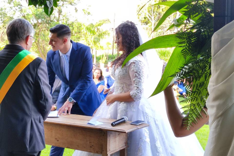 Larissa e Eduardo