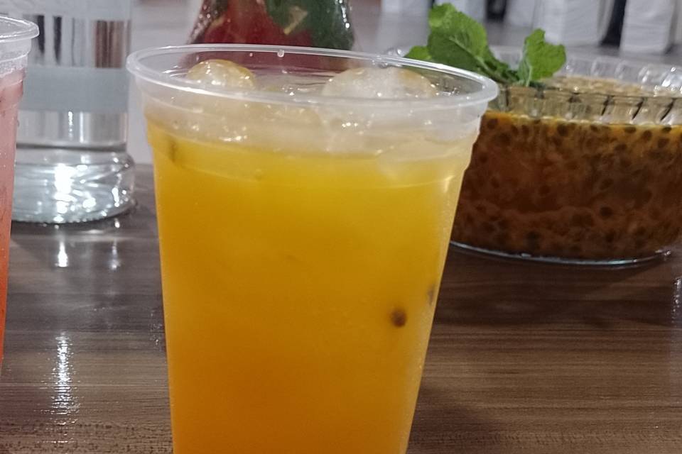 Caipirinha de maracujá