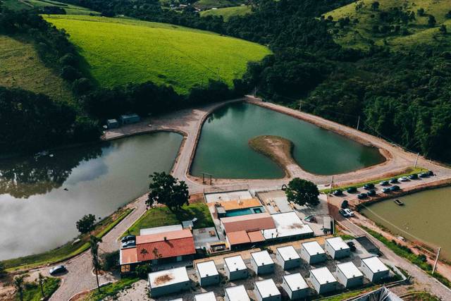 Lago em Coração