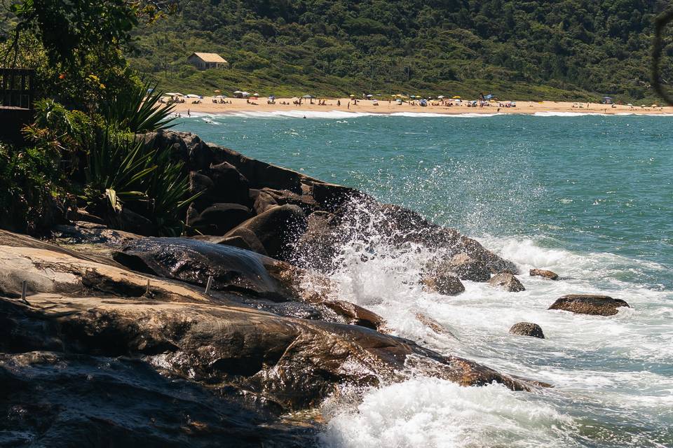Cerimônia à beira-mar