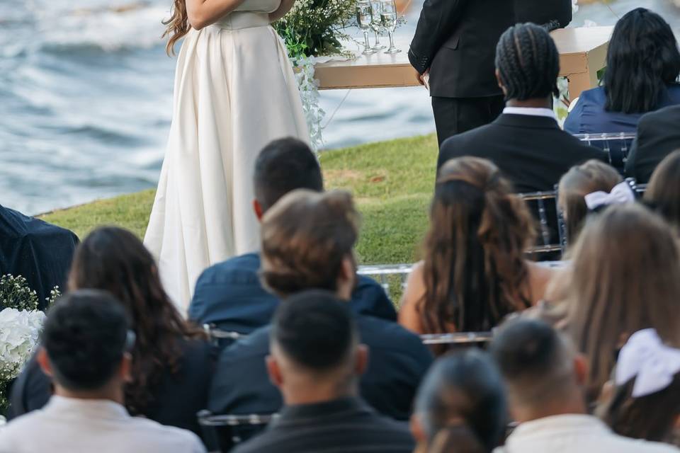 Casamento à beira-mar