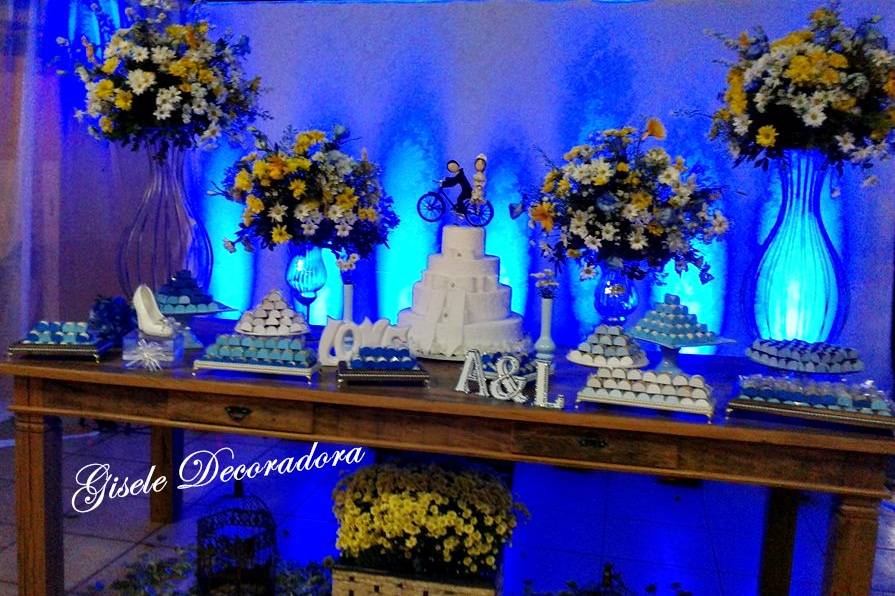 Casamento amarelo e azul