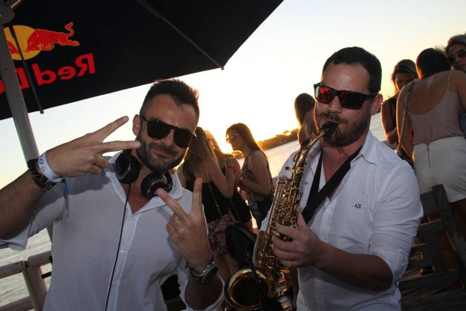 Marco Nunes Sax e Música