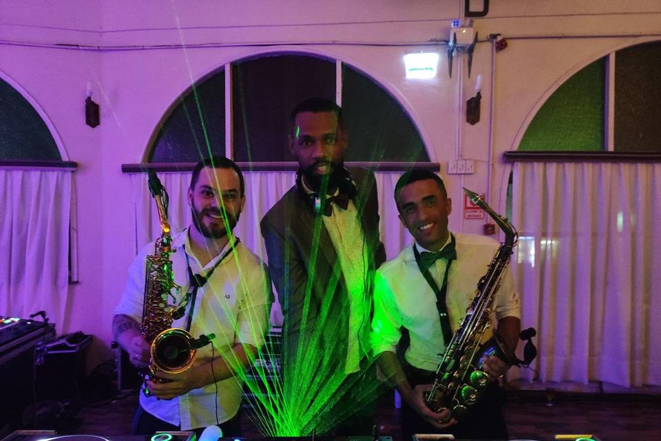 Marco Nunes Sax e Música