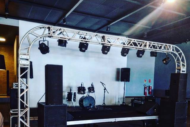 Som, palco e luz Espaço Califó