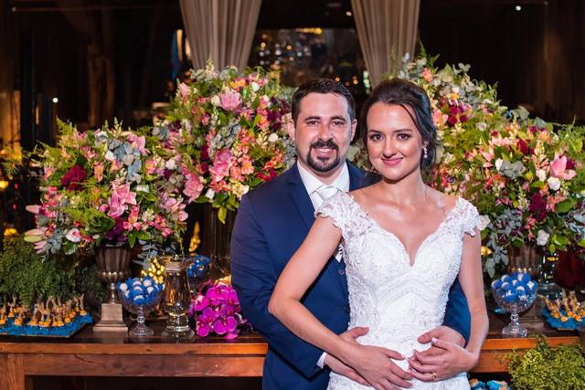 Letícia & Roberto: casamento clássico e super romântico no Palácio dos  Cedros, em São Paulo