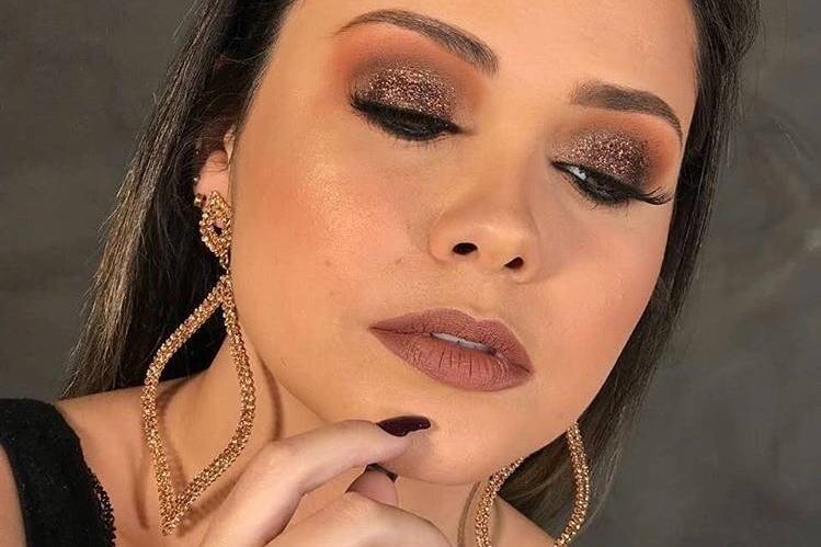 Smokey Glam