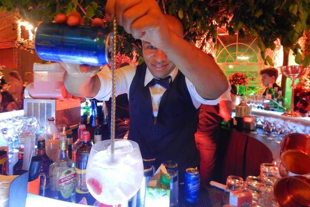 Cristal Bartender