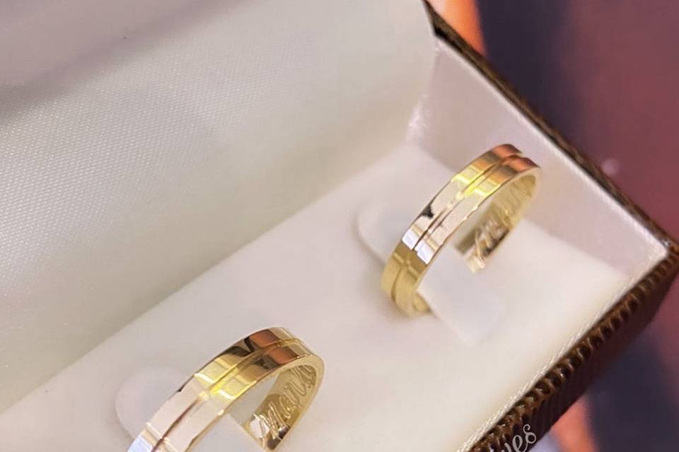 Alianças em ouro 18k