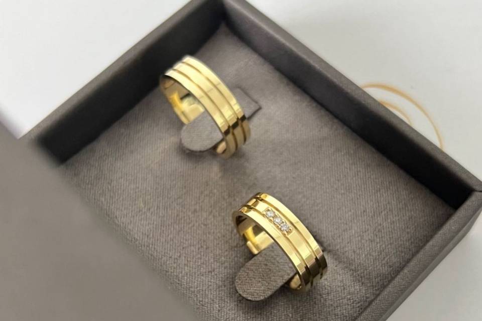 Alianças em ouro 18k
