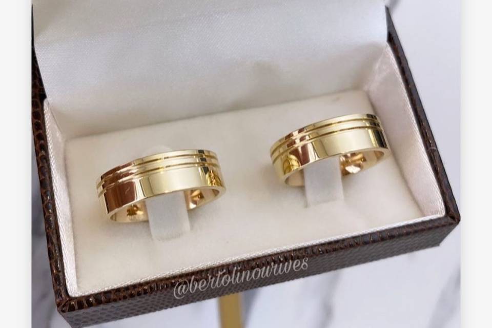 Alianças em ouro 18k