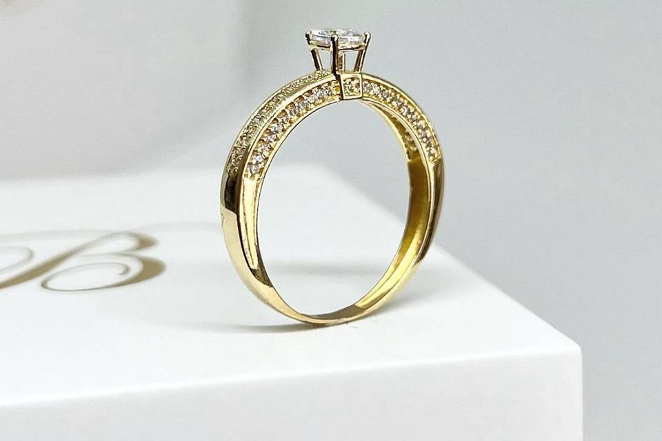 Solitário em ouro 18k