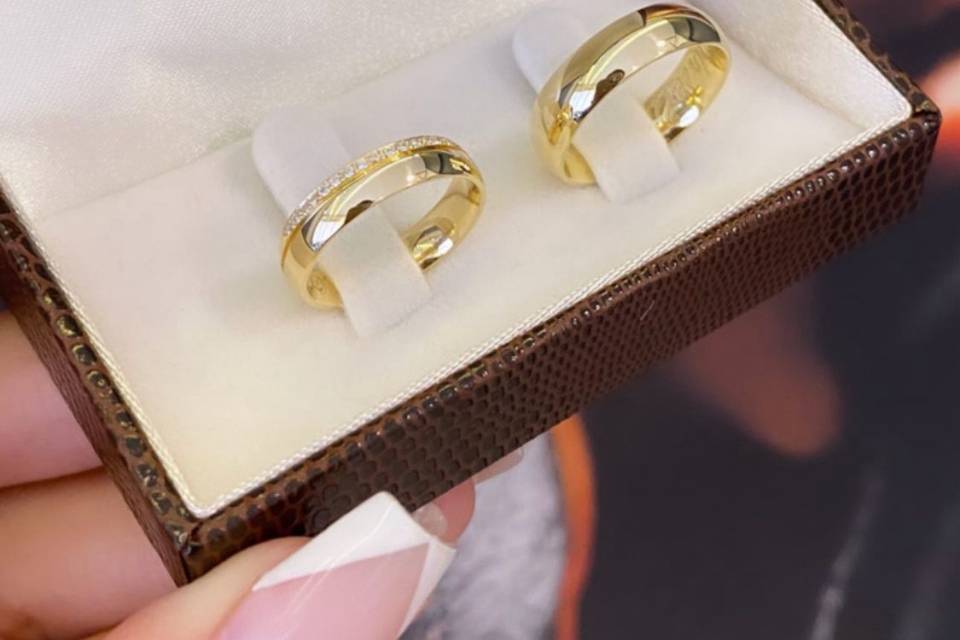 Alianças em ouro 18k