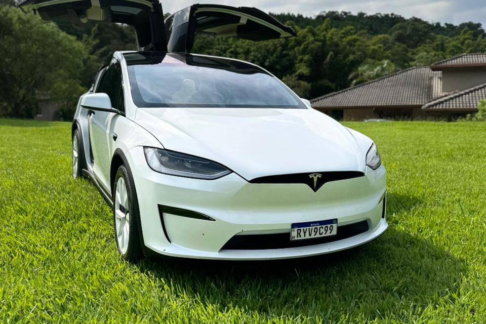 Tesla Space X unico no brasil
