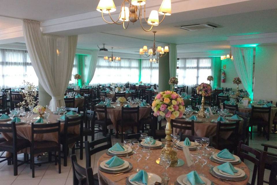 Seu evento no almoço ou jantar
