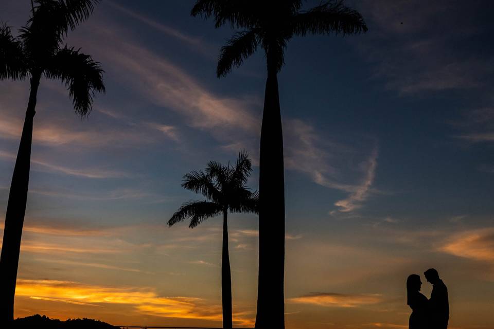 Casal por do sol